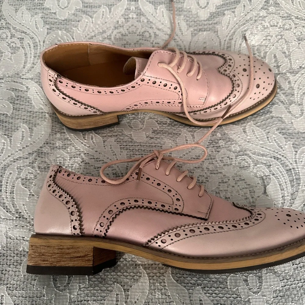 🌸 Blush Pink Wingtip Oxford Shoes – Women’s 6.5–7 - Picture 3 of 7